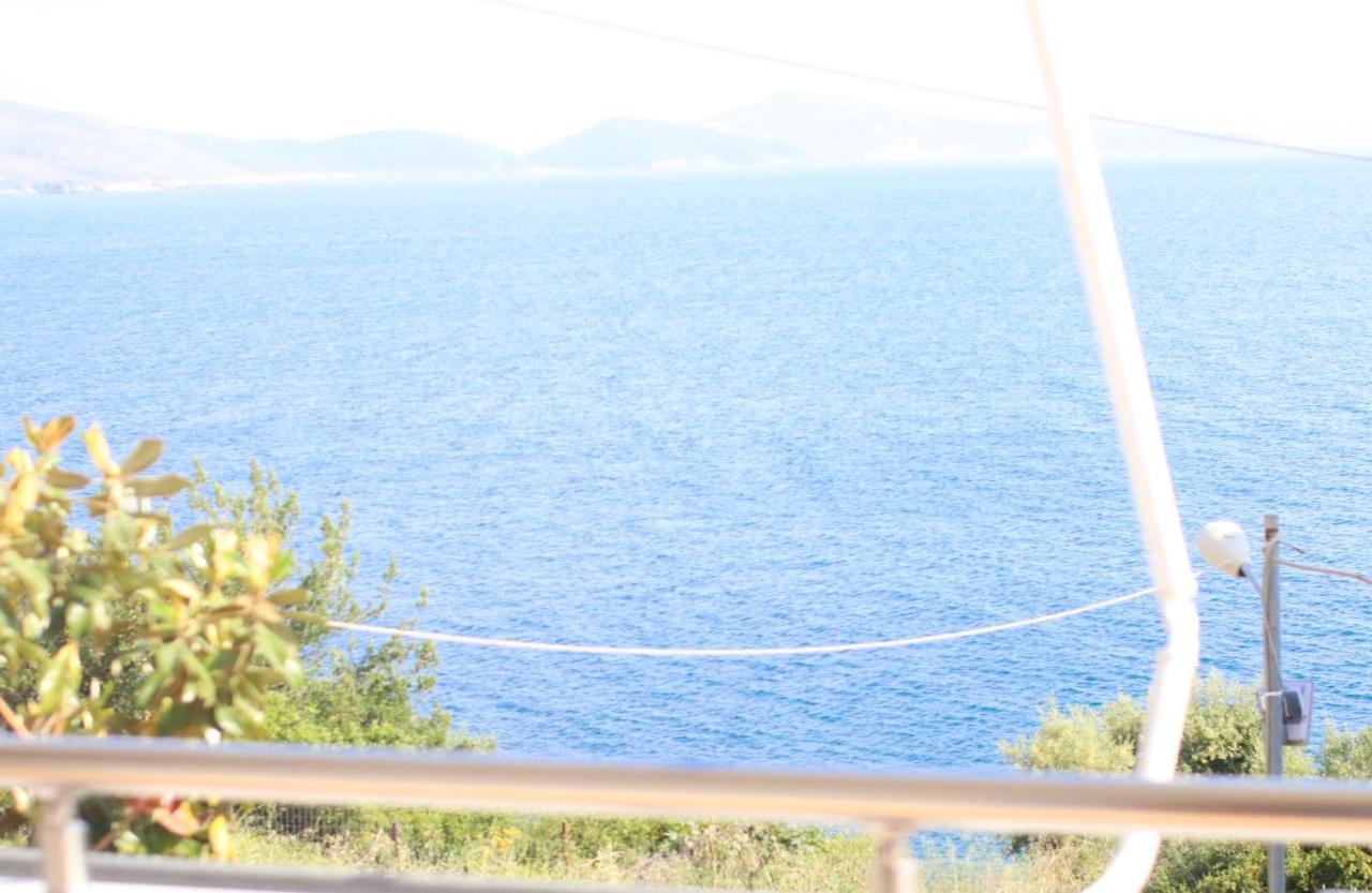 Apartments Vila Roboci Sarande Ngoại thất bức ảnh