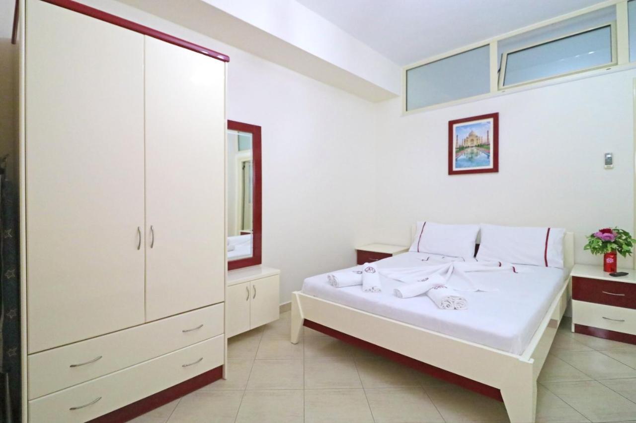 Apartments Vila Roboci Sarande Ngoại thất bức ảnh